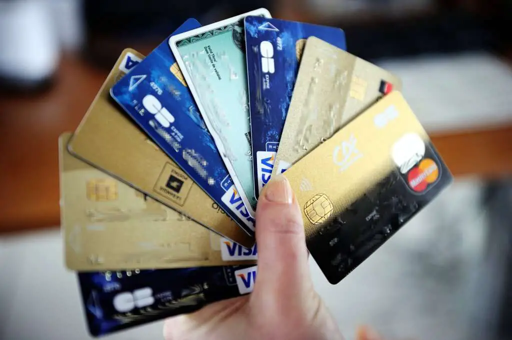 Should I consolidate my credit cards?