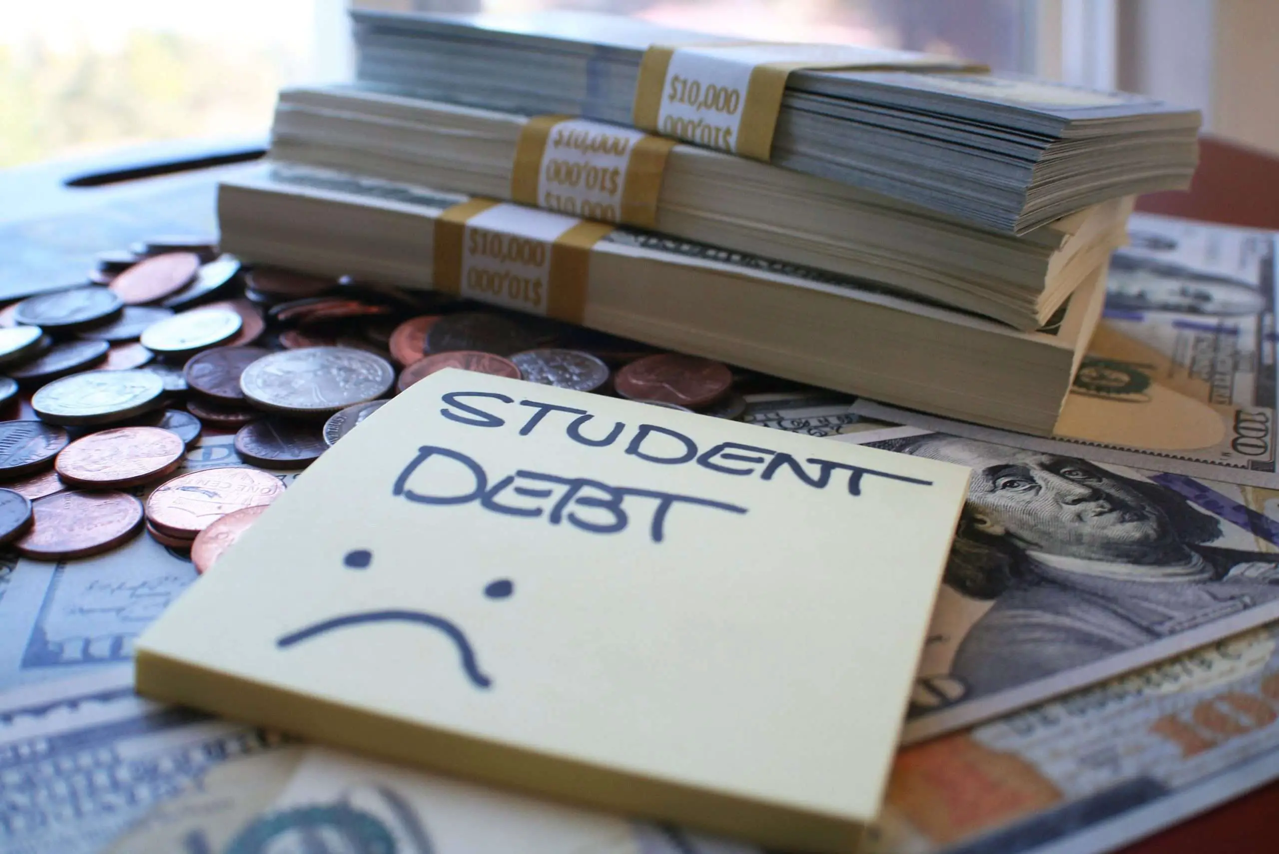 What Happens If You Default on Federal Student Loans